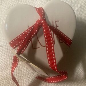 NWT Rae Dunn Heart Shaped Coasters